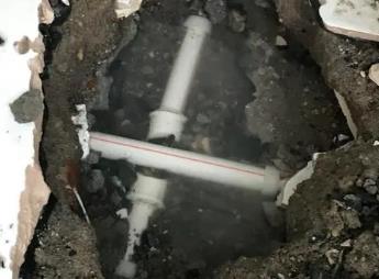 银川阳台漏水维修公司为您分享楼上楼下漏水怎么处理